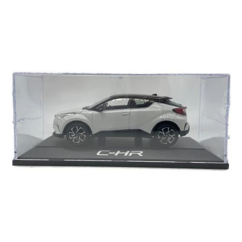 TOYOTA (トヨタ) C-HR ダイキャストカー 1/30スケール