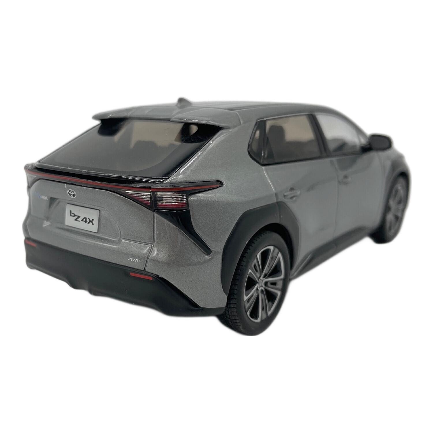 TOYOTA (トヨタ) bz4x ダイキャストカー 1/30スケール｜トレファクONLINE