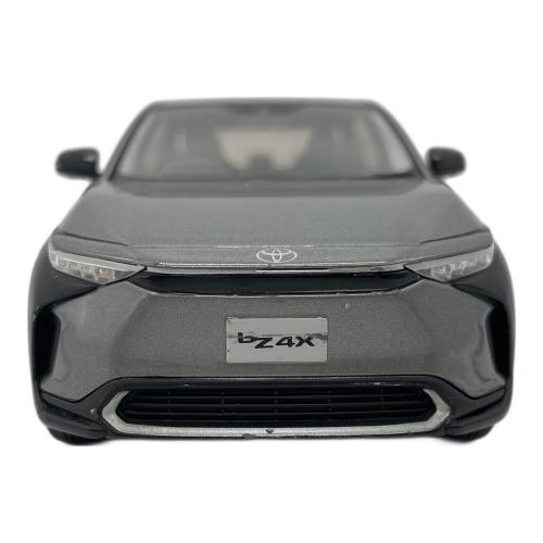 TOYOTA (トヨタ) bz4x ダイキャストカー 1/30スケール