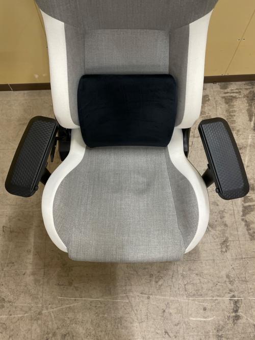 CORSAIR ゲーミングチェア T3 RUSH ベージュ