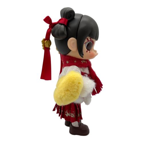 POP MART (ポップマート) MOLLY Galloping Wealth 1/8 マスコット人形