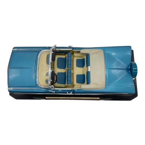 ROAP コルベット ダイキャストカー インパラ