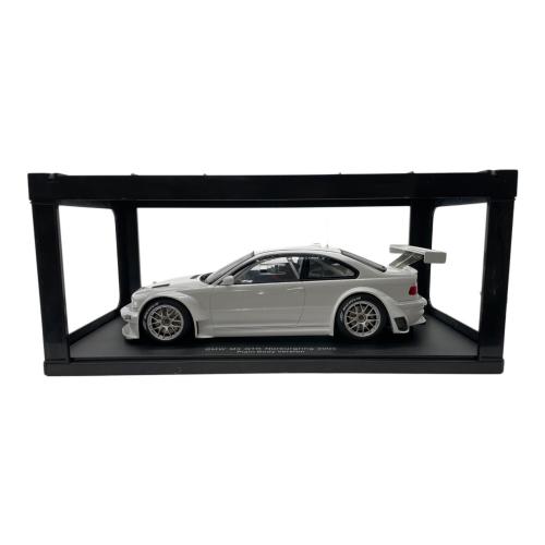 AUTOart (オートアート) BMW M3 GTR モデルカー