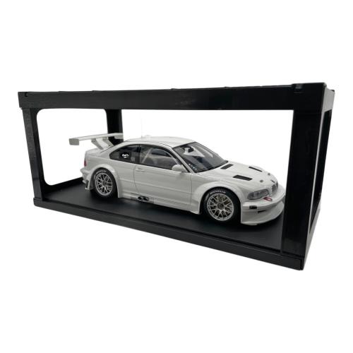 AUTOart (オートアート) BMW M3 GTR モデルカー