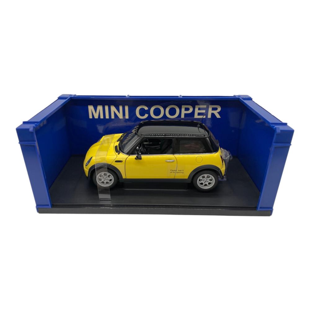 1/18 ミニクーパーS 2003 オートアート製 AUTOart (オートアート) ミニクーパー モデルカー｜トレファクONLINE