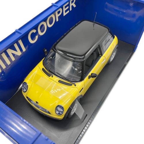 AUTOart (オートアート) ミニクーパー モデルカー
