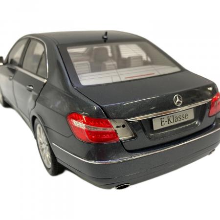 Mercedes Benz (メルセデスベンツ) メルセデスベンツEクラス 1：18