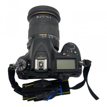 Nikon (ニコン) デジタル一眼レフカメラ D7200 ※キズ・ヨゴレ有