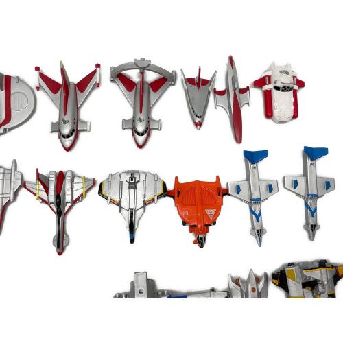 ウルトラマンシリーズ ソフビフィギュア 現状販売品 戦闘機 おまとめ