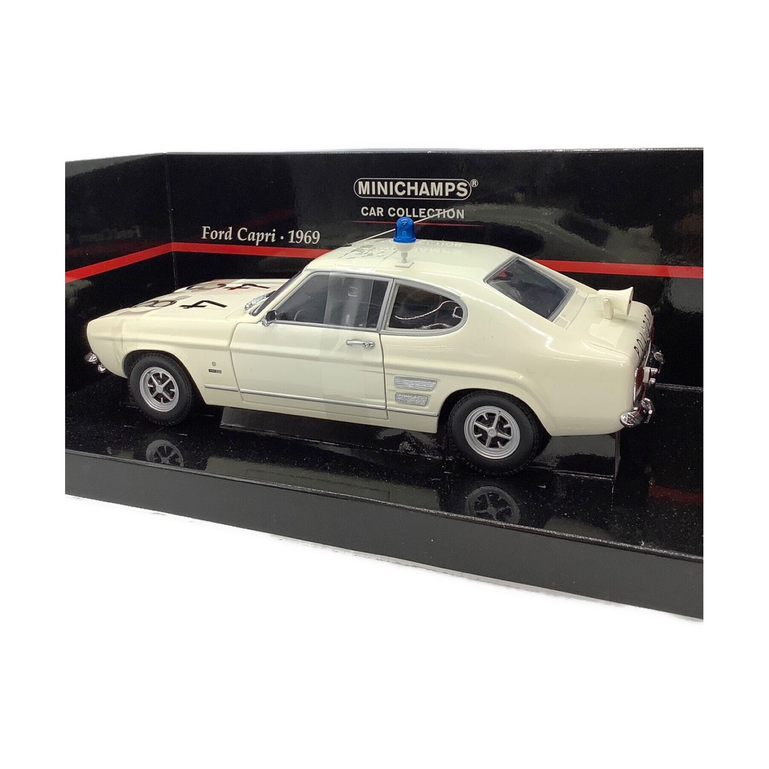 MINICHAMPS (ミニチャンプス) ミニカー 1/18 Ford Capri 1969