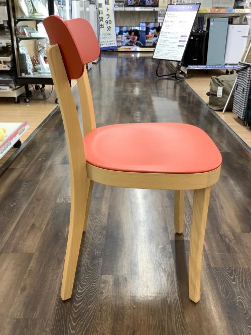 Vitra (ヴィトラ) バーゼルチェア レッド