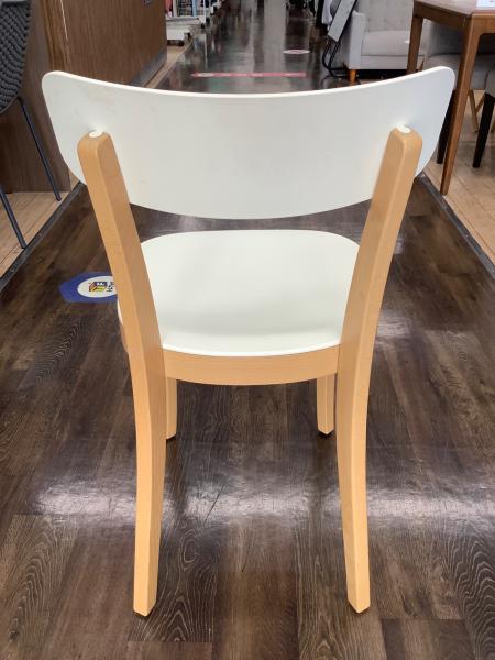 Vitra (ヴィトラ) バーゼルチェア|トレファクONLINE Vitra (ヴィトラ) バーゼルチェア|トレファクONLINE