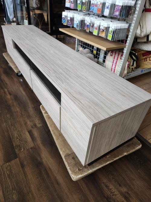 ニトリ ローボード ライトグレー 幅210cm 60H+60G+60G+30T GY