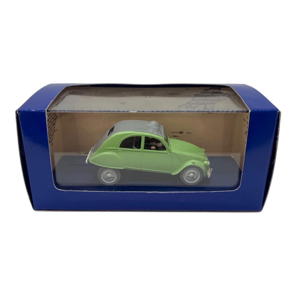 萬代屋【 シトロエンDS19黄緑】ブリキ tin toy car【箱はコピー】 BCバンダイ 萬代屋 シトロエン DS19 日本製 ブリキ 箱無し 参考買取