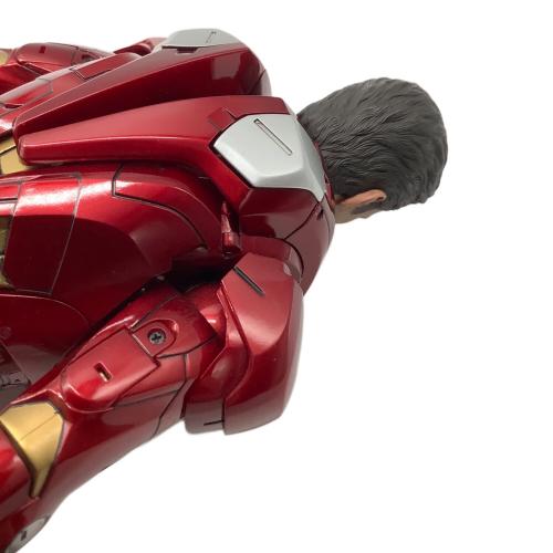 Hot toys (ホットトイズ) ムービー・マスターピース アベンジャーズ 1/6スケールフィギュア アイアンマン・マーク7 フィギュア