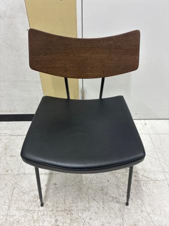 SQUARE ROOTS (スクエアルーツ) イス ブラック×ダークブラウン SOLI CHAIR SEARED OAK / BK LEATHER