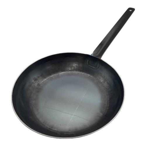 釜浅の鉄打出しフライパン 26cm