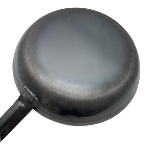 釜浅の鉄打出しフライパン 26cm