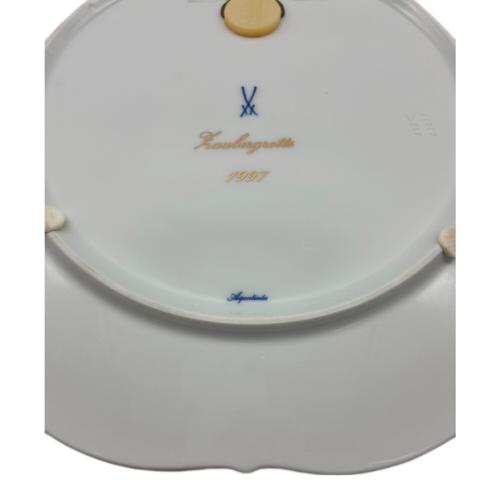 Meissen (マイセン) イヤープレート 1997年 魔法の洞窟