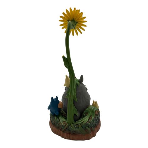 となりのトトロ (トナリノトトロ) 2022年カレンダーとなりのトトロたんぽぽの丘 ジブリグッズ