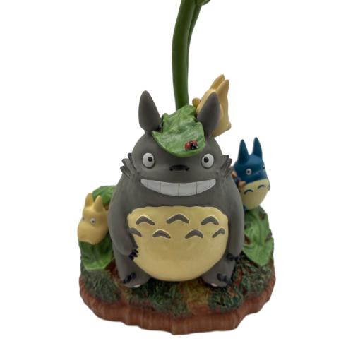 となりのトトロ (トナリノトトロ) 2022年カレンダーとなりのトトロたんぽぽの丘 ジブリグッズ