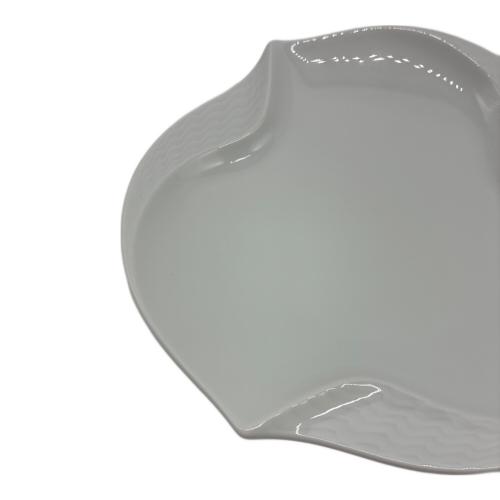 Meissen (マイセン) プレート マイセン 波の戯れホワイト ディッシュ15.5cm 波の戯れ