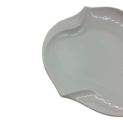 Meissen (マイセン) プレート 波の戯れホワイト ディッシュ15.5cm 波の戯れ