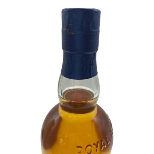 ロイヤルブラックラ モルトウイスキー 18年 700ml