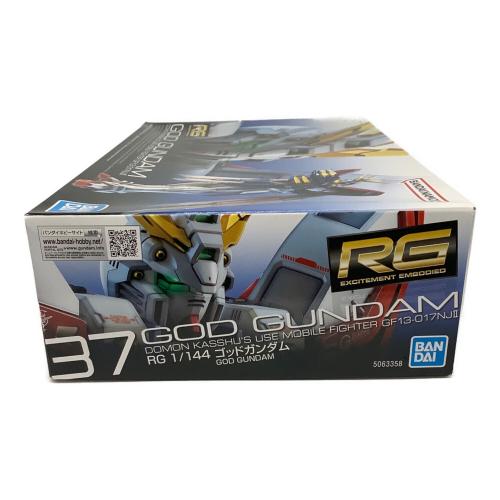 BANDAI (バンダイ) RG 1/144 ゴッドガンダム ガンプラ