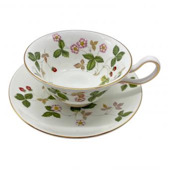 Wedgwood (ウェッジウッド) ティーカップ&ソーサー ワイルド ストロベリー ティーカップ&ソーサー (ピオニー)