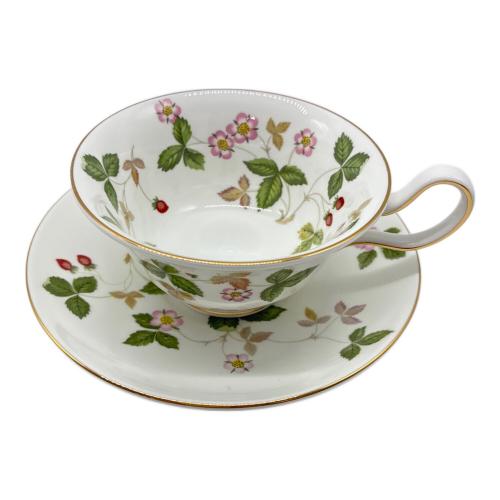 Wedgwood (ウェッジウッド) ティーカップ&ソーサー ワイルド ストロベリー ティーカップ&ソーサー (ピオニー)