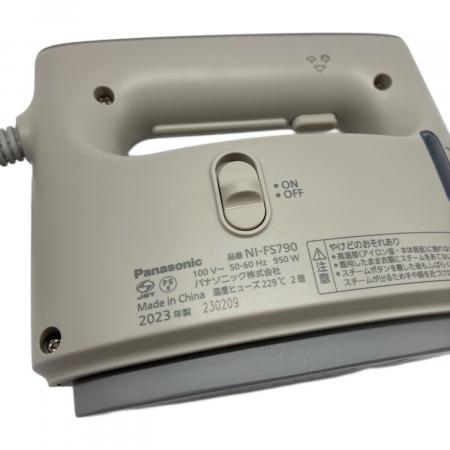 Panasonic (パナソニック) スチームアイロン NI-FS790 2023年製