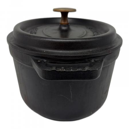 Staub (ストウブ) 両手鍋 フランス製 ブラック ピコ・ココット