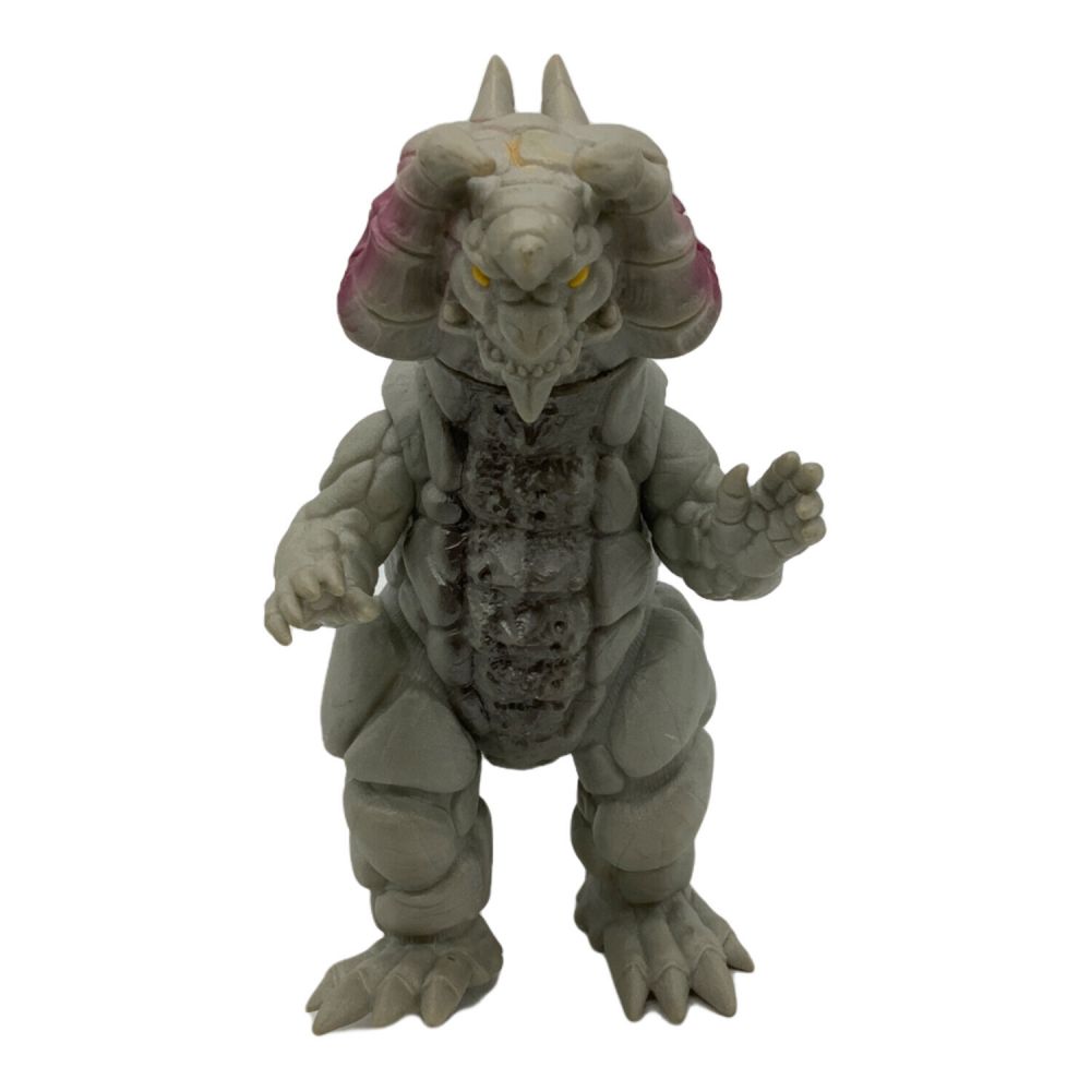 シルバゴン　ソフビ　サンプル？中国バンダイ？ BANDAI 1997 硬質ソフビ シルバゴン 旧ウルトラ怪獣シリーズ - メルカリ