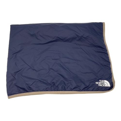 THE NORTH FACE (ザ ノース フェイス) リバーシブルコージーブランケット 幅90×長さ70cm NNB72100