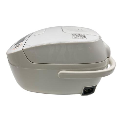 象印 (ゾウジルシ) マイコン炊飯ジャー NL-BE05-WZ 3合(0.54L) 程度S(未使用品) 未使用品