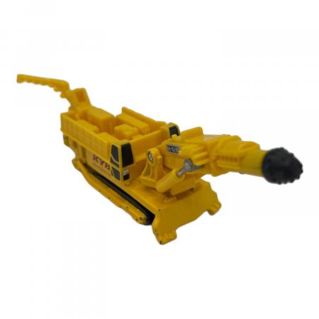 ロングトミカ　ロードカッタとマシナリーブームヘッダーの2台セット ロングトミカ ロードカッタとマシナリーブームヘッダーの2台