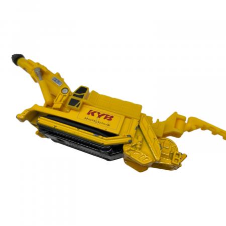 ロングトミカ　ロードカッタとマシナリーブームヘッダーの2台セット ロングトミカ ロードカッタとマシナリーブームヘッダーの2台