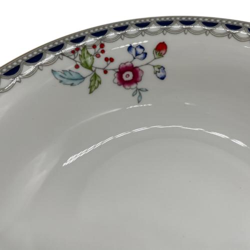 Wedgwood (ウェッジウッド) ボウル レースピオニー 2Pセット