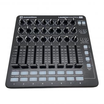 novation (ノベーション) MIDIコントローラー Launch Control XL Mk2 通電確認のみ 中国製