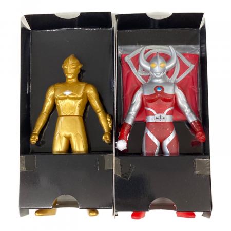 レア　ウルトラヒーローシリーズ2006 メビウス&ウルトラの父　マント付き 1066001693220260_03_5927w.jpeg