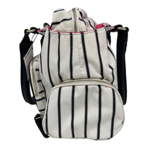 23区 GOLF (ニジュウサンク ゴルフ) ゴルフバッグ ホワイト