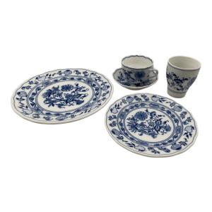 Bohemia (ボヘミア) 食器セット zwiebelmuster(ツヴィーベルムスター)