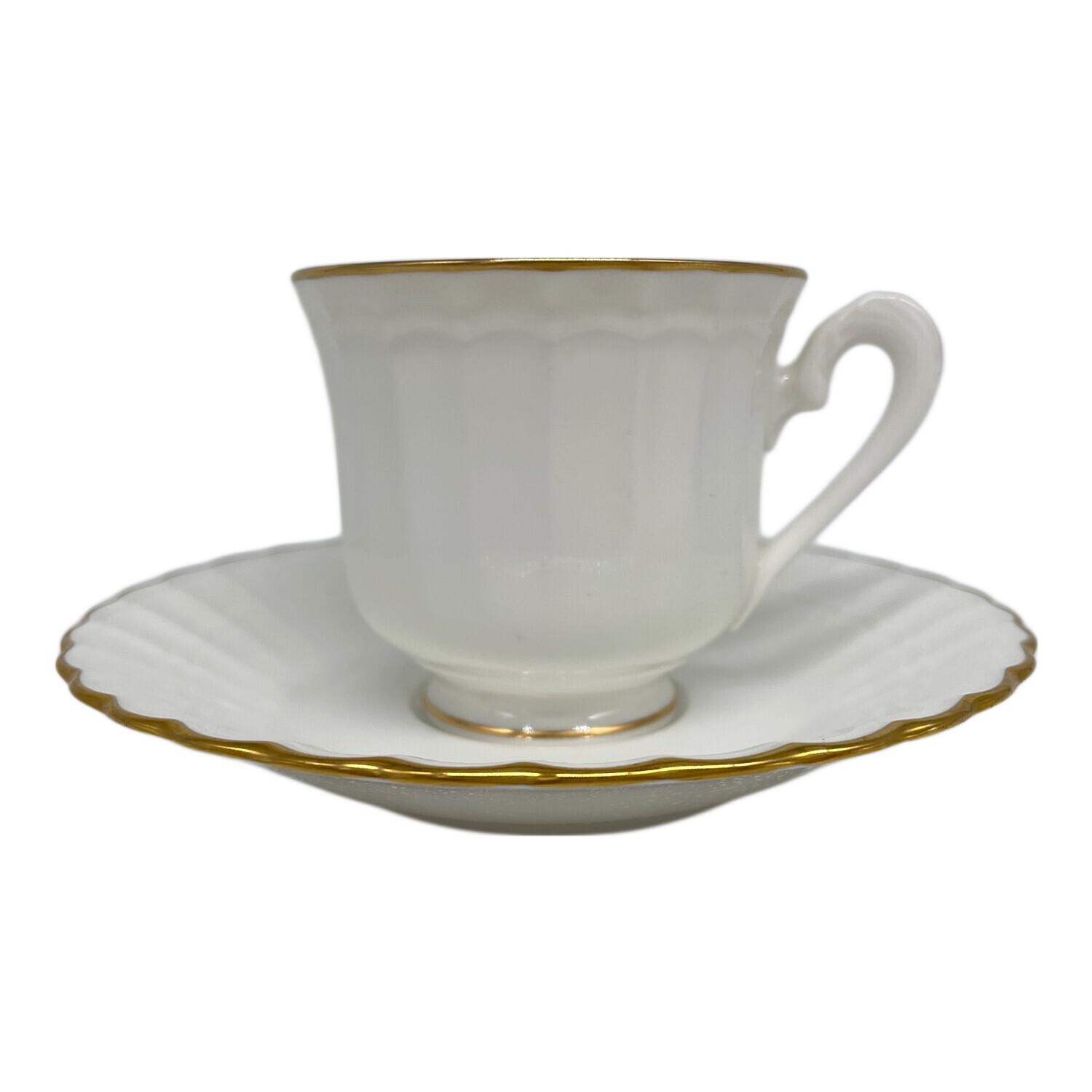 新品　美品　ノリタケ　食器　カップ＆ソーサー　プレート　カトラリー　20点セット 新品 美品 ノリタケ 食器 カップ＆ソーサー プレート カトラリー 20点