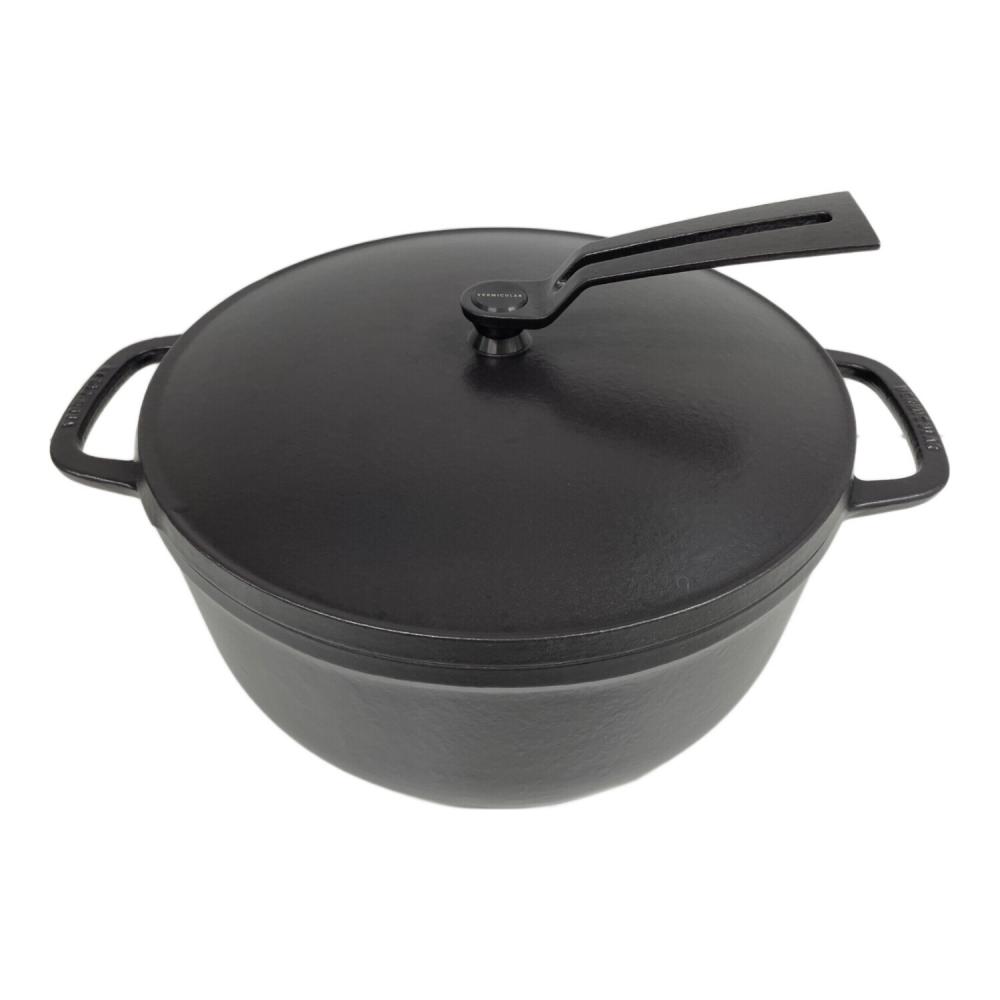 【中古】VERMICULAR オーブンポット 22cm ブラック Amazon｜バーミキュラ 鋳物ホーロー鍋 22cm マットブラック 無水調理