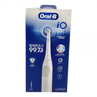Oral-B (オーラルビー) 電動歯ブラシ iO2