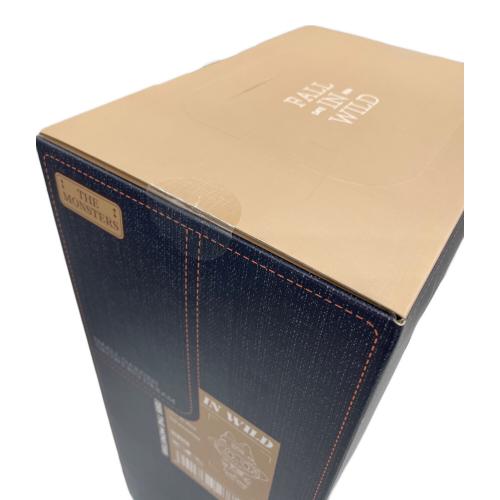 POP MART (ポップマート) FALL IN WILD ラブブ ヌイグルミ