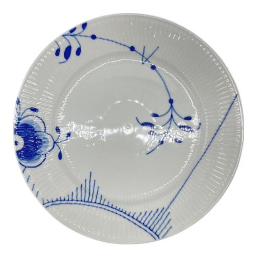 ROYAL COPENHAGEN (ロイヤル・コペンハーゲン) プレート 22cm ブルーフルーテッド・メガ