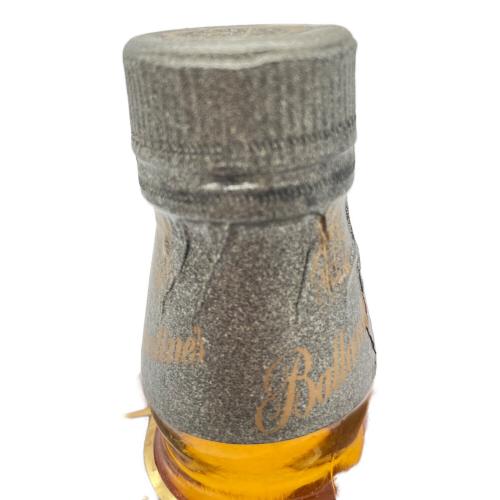 バランタイン GOLD SEAL スコッチウィスキー 12年 700ml