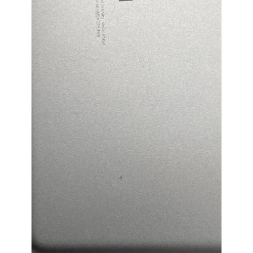 Apple (アップル) iPad(第6世代) MR6N2J/A 背面キズ有